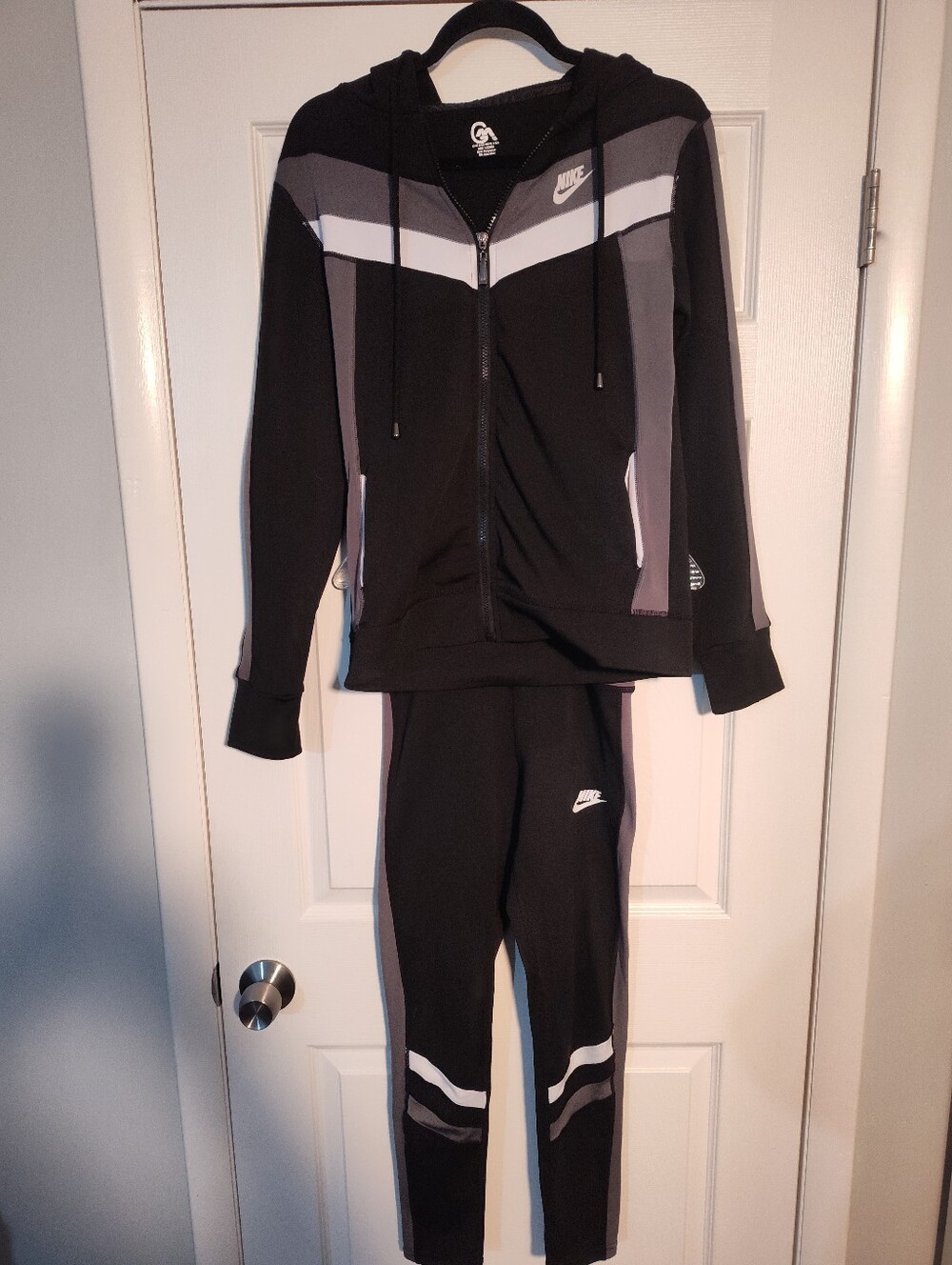 Nike Black Gray & White Women's Track Jacket and Joggers Set